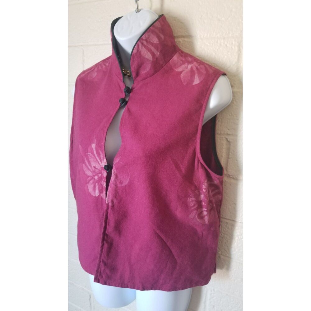 Oriental Asian Button Up Vest